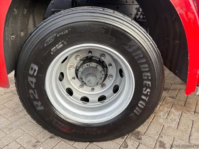 Standard tractor Scania T 124 LA 4X2 NA400 + manual + euro 2 + 4.70m wh...