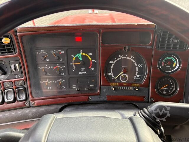 Standard tractor Scania T 124 LA 4X2 NA400 + manual + euro 2 + 4.70m wh...