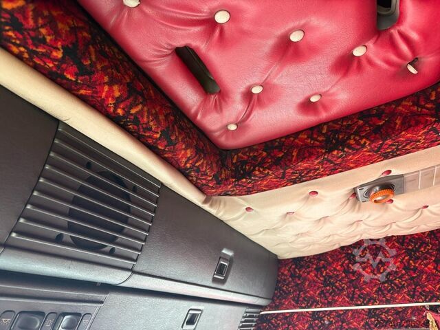 Standard tractor Scania T 124 LA 4X2 NA400 + manual + euro 2 + 4.70m wh...