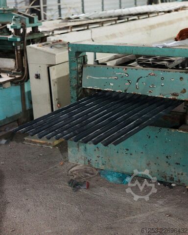 Roll forming line  