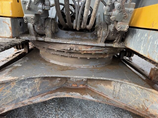 Kettenbagger Volvo EC240B NCL