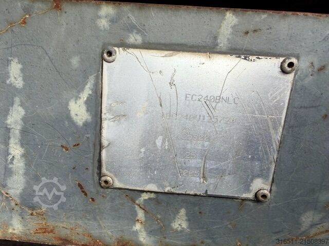 Kettenbagger Volvo EC240B NCL