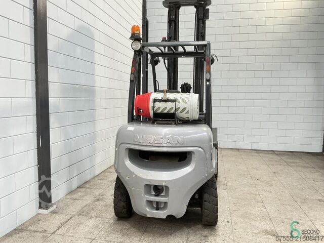 Forklift Nissan UGD 02 A 30 PQ