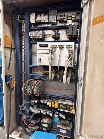 Durchlaufpresse LVD PPEB110/30 CAD-CNC 110T