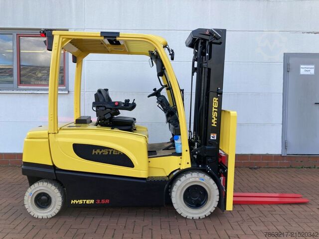 Elektro 4 Rad-Stapler Hyster J 3.5 A
