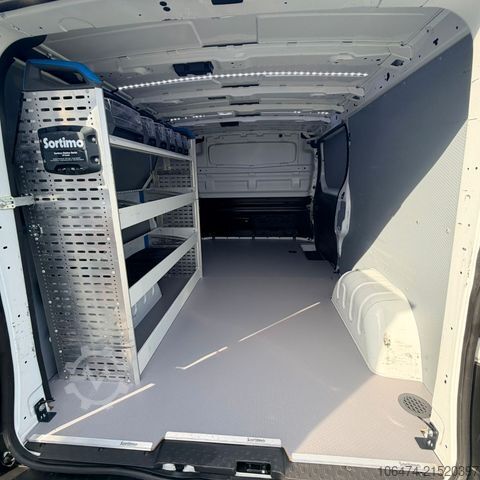 Kastenwagen RENAULT Trafic Kasten L2H1 3,0t Komfort #LED # Sortimo