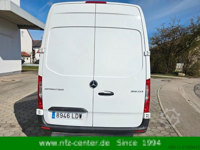 High top van MERCEDES-BENZ Sprinter III 319 CDI V6 RWD L4/H2 KLIMA/Schwings