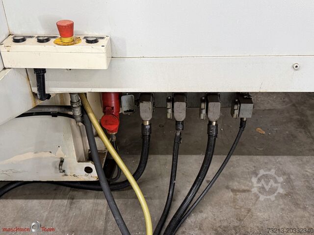 5 Achsen Universal Bearbeitungszentrum AXA VHC-3-M/K