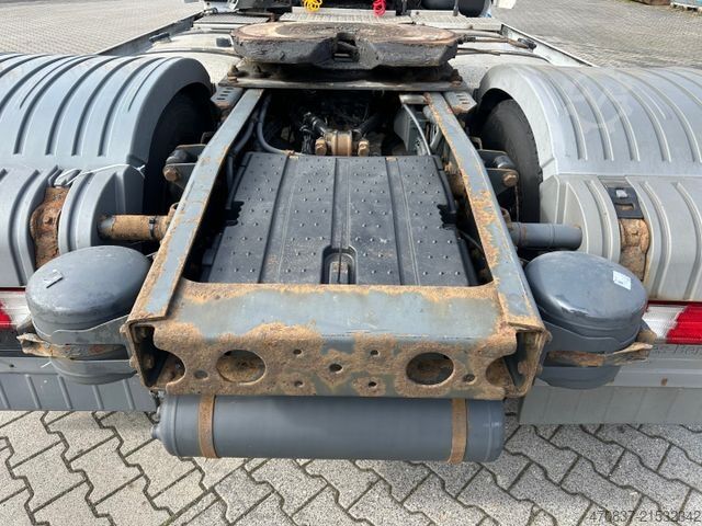 Standard SZM MERCEDES-BENZ Actros 1844 / Mega Space / Retarder