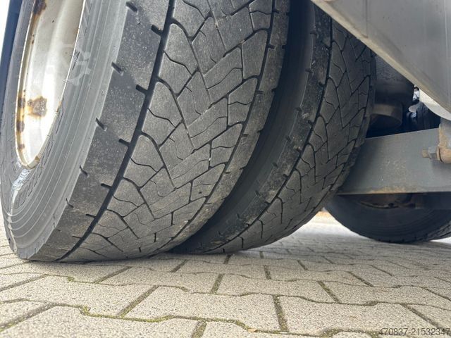 Standard SZM MERCEDES-BENZ Actros 1844 / Mega Space / Standklima / Retarder