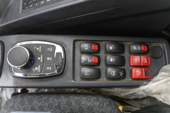 Radbagger CASE WX 160 E