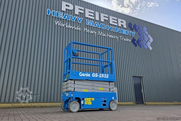 Scherenhebebühne Genie GS1932 Electric, 2025 Batteries, Working Height 7.