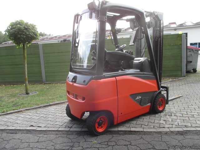 Elektro 4 Rad-Stapler Linde E16PH-02