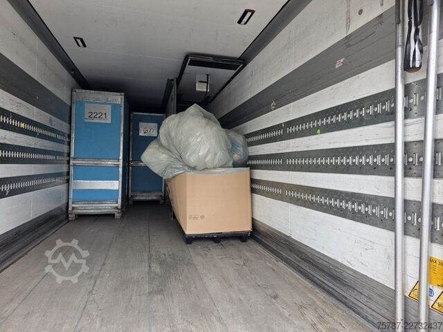 Kühlauflieger SCHMITZ CARGOBULL Tiefkühler, 3 Kammern, Lift, LBW, SCB*S3B