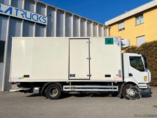 2-axle tractor Isothermal Refrigerated Renault Midlum 270.16