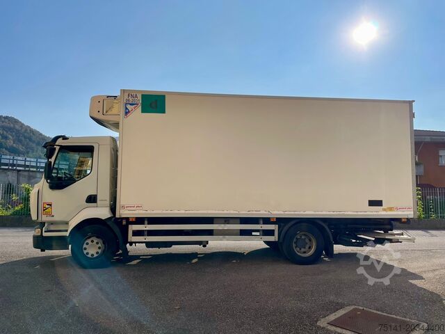 2-axle tractor Isothermal Refrigerated Renault Midlum 270.16