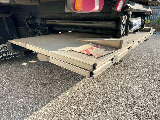 2-axle tractor Isothermal Refrigerated Renault Midlum 270.16