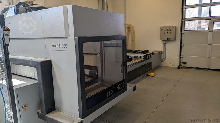 Bearbeitungszentrum mit Durchlauf FORMAT-4 PROFIT H200R 13.33