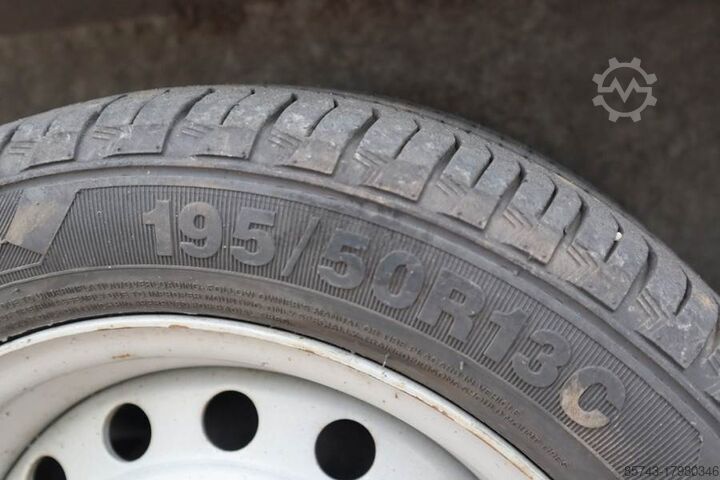 Henra Multi 3500kg Henra Multi 3500 kg loading capacity Henra Multi 3500kg Henra Multi 3500 kg loading capacity