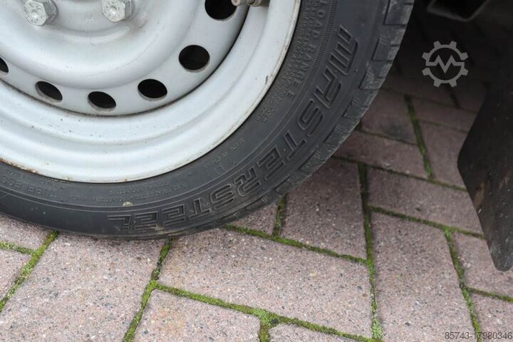 Henra Multi 3500kg Henra Multi 3500 kg loading capacity Henra Multi 3500kg Henra Multi 3500 kg loading capacity