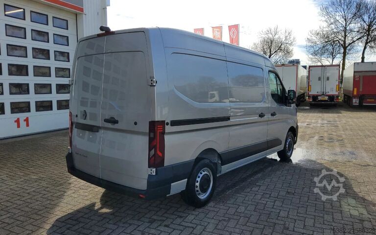 Kastenwagen Renault Master 170.35  EURO 6  L2H2 GESLOTEN GRIJS META...