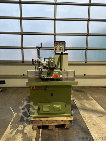 Schwenkspindelfräse Vema TFMSR-4