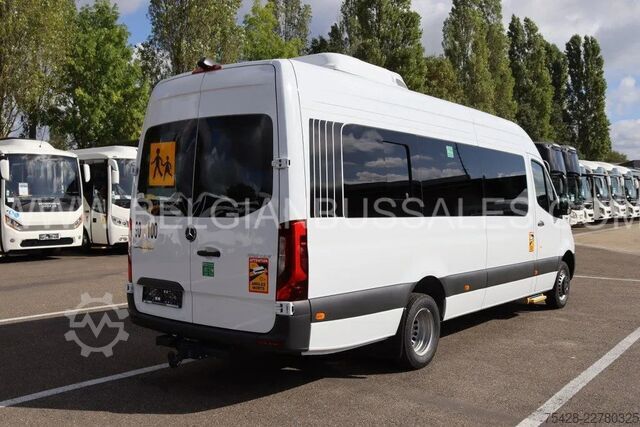 Minibus Mercedes-Benz Sprinter Basic FD / Automatic gearbox / Airco