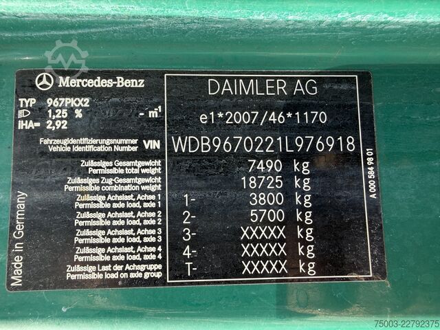 Pick-up van Mercedes-Benz Atego 818 L Kran Atlas 35.2 A2