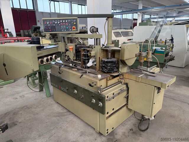 Machining center for angle windows SCM Multiflex