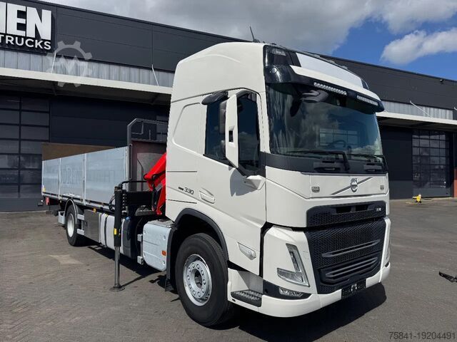 Crane truck Volvo FM 330 4x2 Palfinger PK 12002-EH D