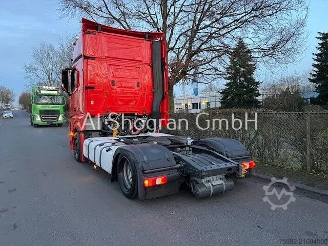Volumen-SZM Mercedes-Benz Actros 1843 GigaSpace/Retarder/Mega Voll Luft/Eu6