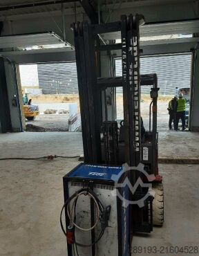 Gabelstapler Manitou ME 430 AC 3,0 t Elektro