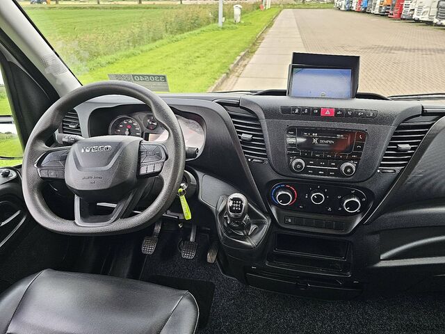 Tipper IVECO DAILY 35C16 3.0Ltr Kipper Kist !