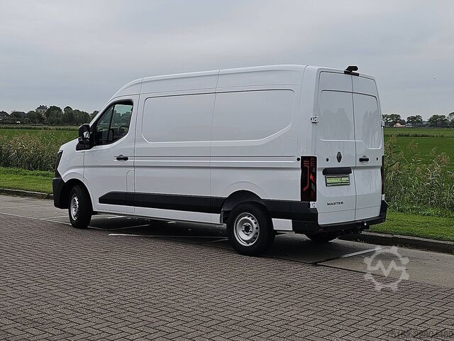 High-roof van RENAULT MASTER 2.0 L2H2 LED Trekhaak