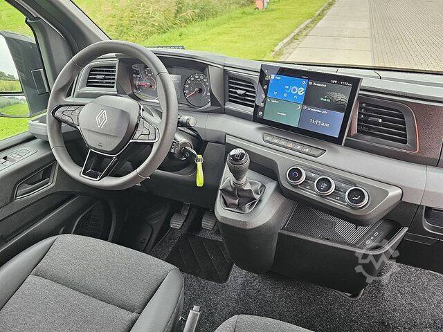 High-roof van RENAULT MASTER 2.0 L2H2 LED Trekhaak