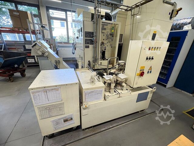 Vertikales Bearbeitungszentrum MATSUURA MAM 72-25 V