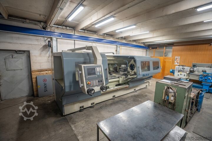 Cycle-controlled lathe Fabryka Automatów Tokarskich we Wrocławiu TUR-MN 710