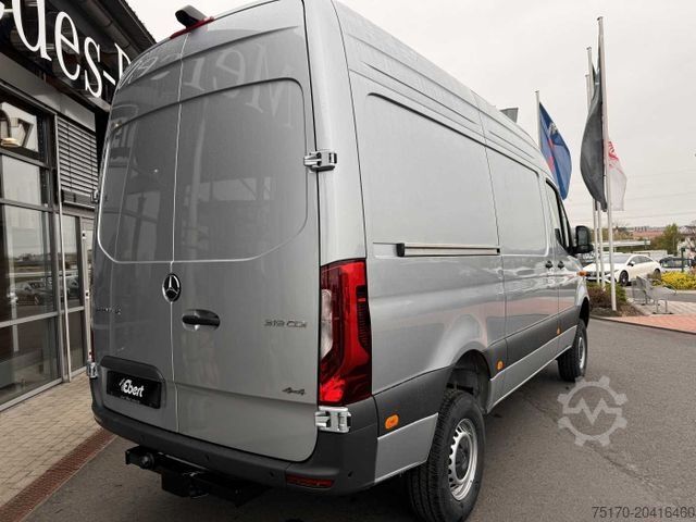 Kastenwagen MERCEDES-BENZ Sprinter 319 CDI 4x4 3665 Klima Standheiz AHK