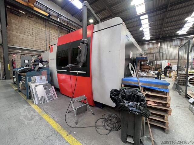 Laserschneidmaschine Bystronic BySprint Fiber 3015