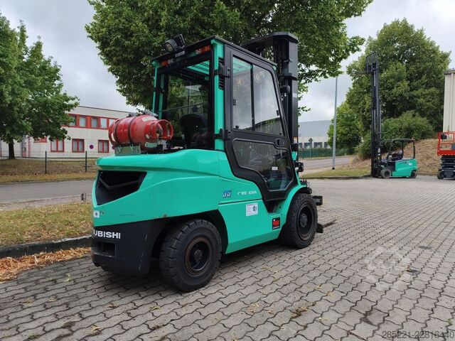 Treibgasstapler Mitsubishi FG35N