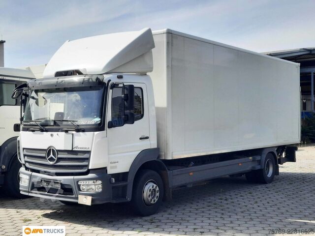 Box truck MERCEDES-BENZ 1524 L ATEGO Koffer 7,2 m Lbw 1,5t AHK