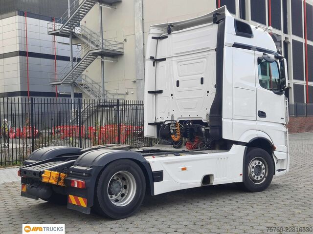 Standard tractor unit MERCEDES-BENZ 1851 L ACTROS L Big Standklima Öl-Retarder