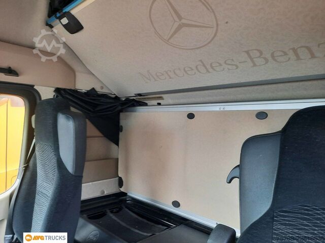 Volume tractor unit MERCEDES-BENZ 1843 LS ACTROS Retarder 2xTank