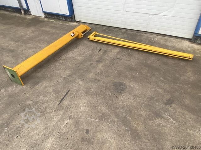 Säulenschwenkkran DEMAG KBK 2