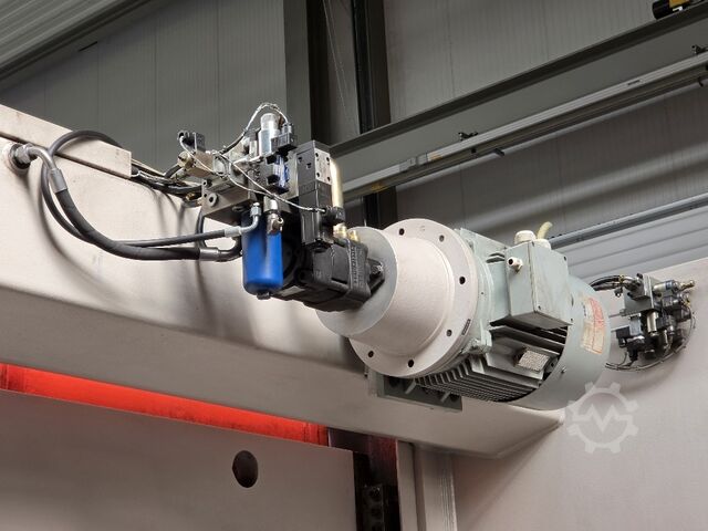 Abkantpresse Bystronic PR 200x4100