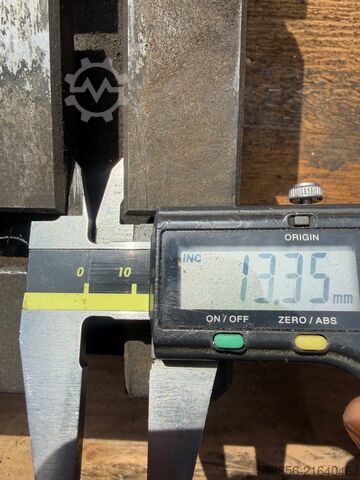 Modularer Schweißtisch mit Spannplatte 77x40 cm Stol teowy modularny plyta zaciskowa 77x40 cm Stol teowy modularny plyta zaciskowa 77x40 cm