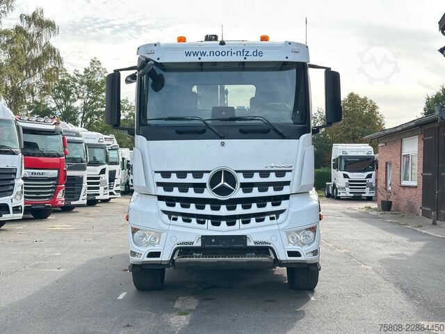 Three-sided tipper truck MERCEDES-BENZ AROCS 1840 DSK Kran Greifer 133h AHK Hydraulik