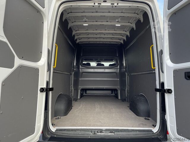 High top van VW Crafter MIXTO 35 L4H3 NAV AHK äden