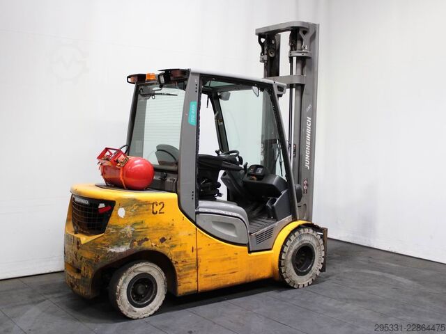 LPG Forklifts Jungheinrich TFG 435s GE100-430ZT