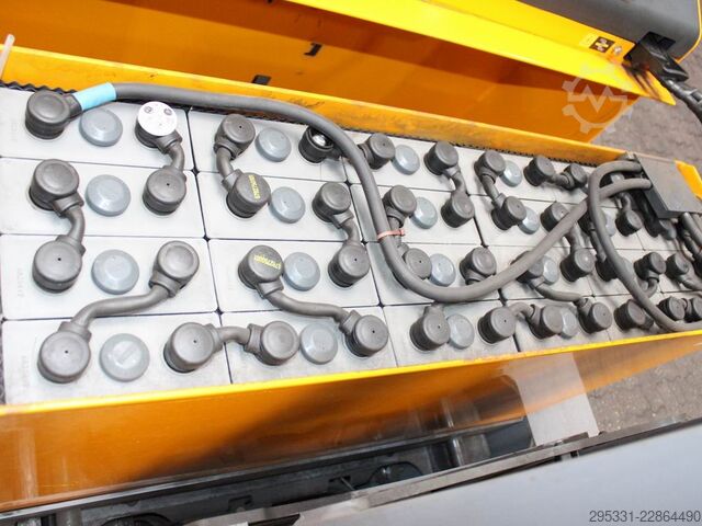 Four-way reachtruck Jungheinrich ETV-Q 20 DL SP GE115-425DZ